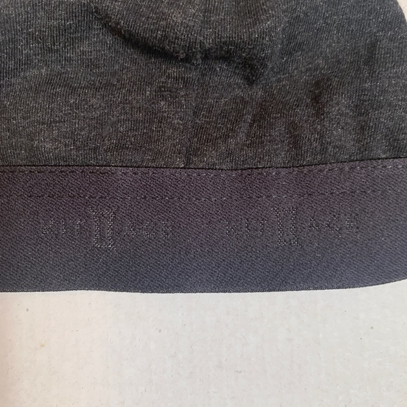 NWOT Kit and Ace Triangle Bralette in Charcoal Grey- Size S - Picture 3 of 9